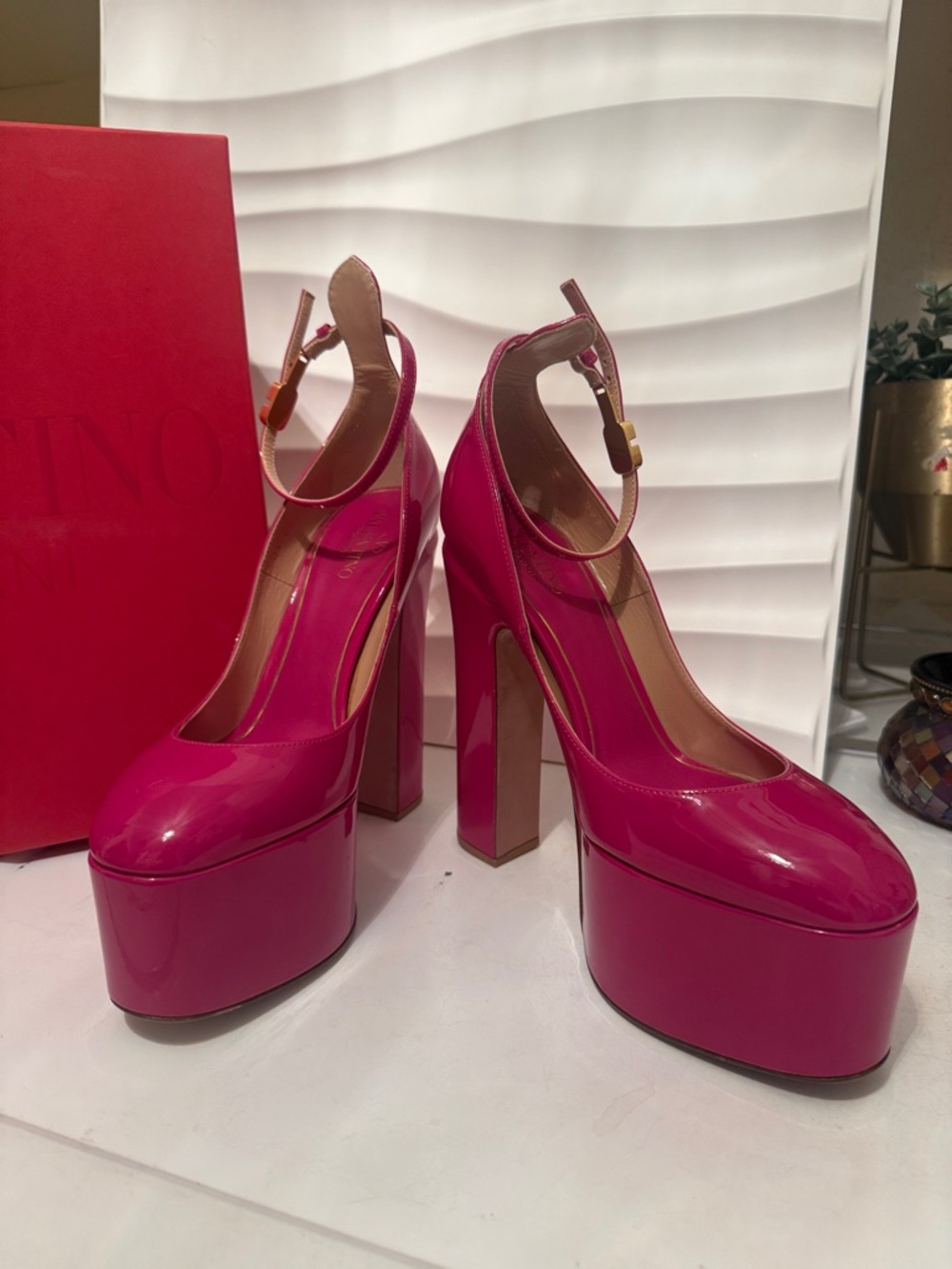 Valentino Fuchsia Patent Leather Platform Pumps with Ankle Strap